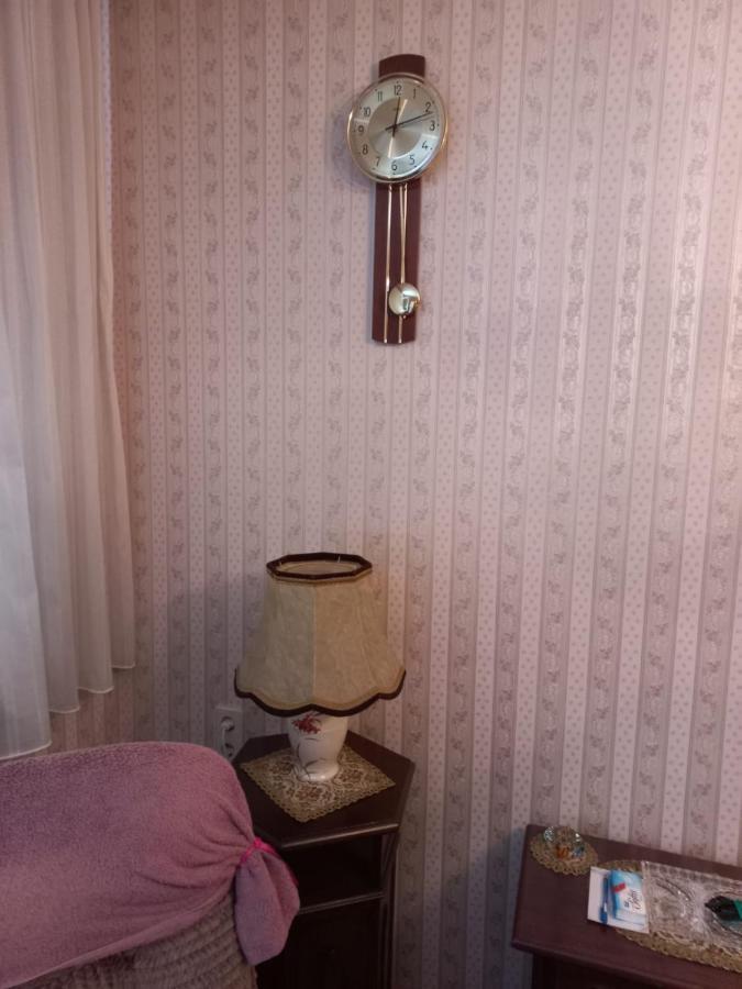 Ferienwohnung ,,Wohnen Wie Zu Grossmutter'S Zeiten'' Wien Exteriör bild