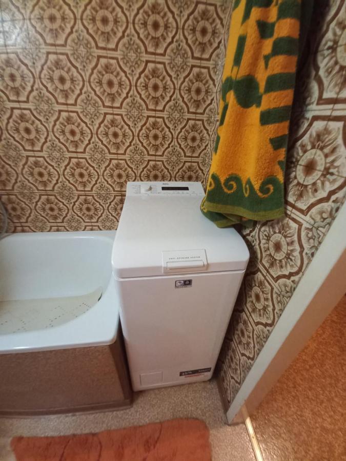 Ferienwohnung ,,Wohnen Wie Zu Grossmutter'S Zeiten'' Wien Exteriör bild